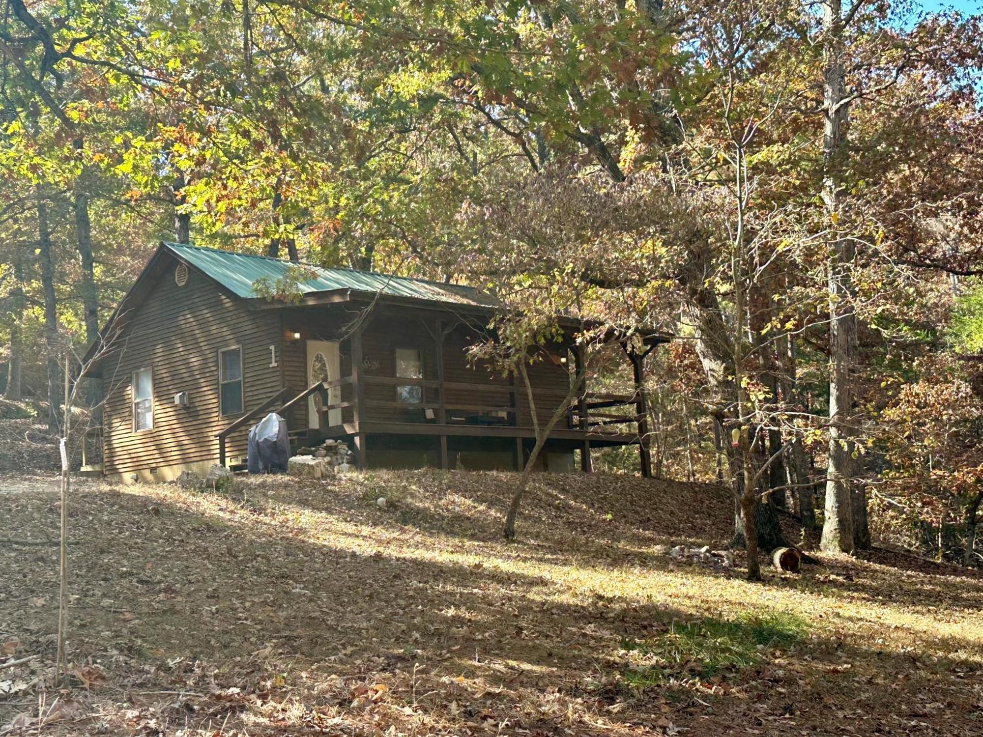 Cedar Creek Cabins #1 - Giant Spa Tub, Large Wooded Porch, Full Kitchen, 1 Bedroom Eureka Springs Esterno foto